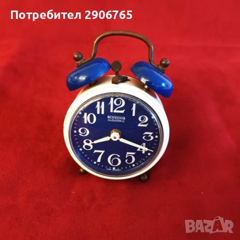 Часовник будилник BLESING Германия работещ