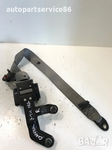 Заден десен предпазен колан трети ред за KIA Carnival (2007) 89820-4D130, снимка 2 - Части - 53205248