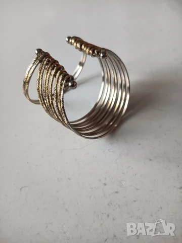 Гривна дамска десет секторна, снимка 4 - Гривни - 51369387