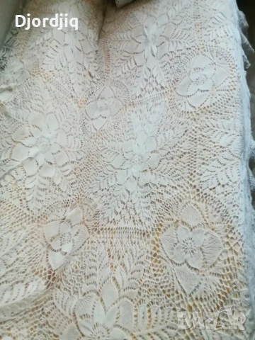 Голяма покривка 180/200, снимка 2 - Покривки за маси - 51046544