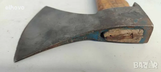 Стара брадва Stubai, снимка 2 - Антикварни и старинни предмети - 50216173
