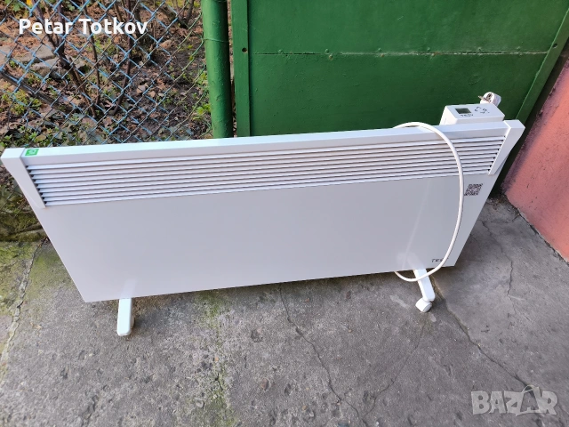 Теси стенен електрически конвектор с управление през интернет