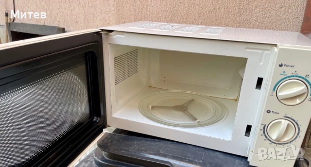 Микровълнова Diplomat DPL171M, снимка 2 - Микровълнови - 54287036