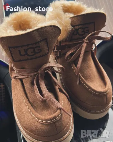 Дамски ботуши UGG, снимка 2 - Дамски ботуши - 48109127