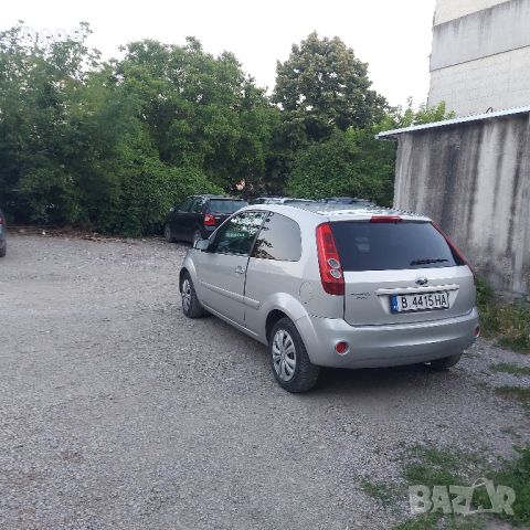 Ford Fiesta 1.4 TDCI 68 k.c. 2007, снимка 6 - Автомобили и джипове - 46111684