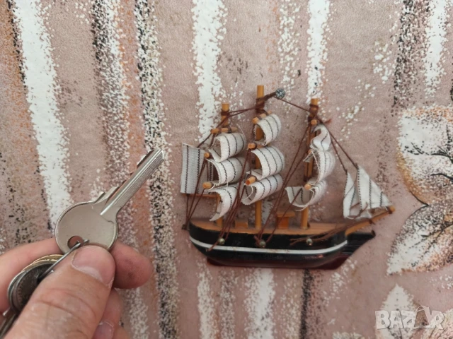 Корабче Аксесоар. много детайлен , снимка 2 - Антикварни и старинни предмети - 51143085