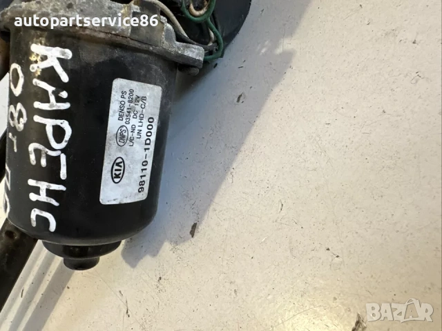 Механизъм с мотор за чистачки (LHD) за KIA Carens 2007–2011 2.0 CRDi, 98110-1D000, снимка 3 - Части - 53468501