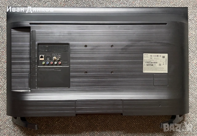 Samsung UE32T5372CDXXH – 32" Smart TV (1 година употреба), снимка 2 - Телевизори - 53914113