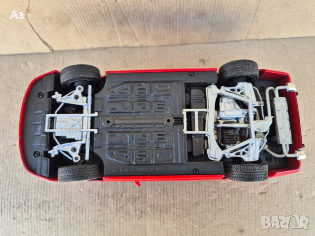 Honda NSX 1:18 Revell червен Хонда НСХ Acura, снимка 11 - Колекции - 53877369