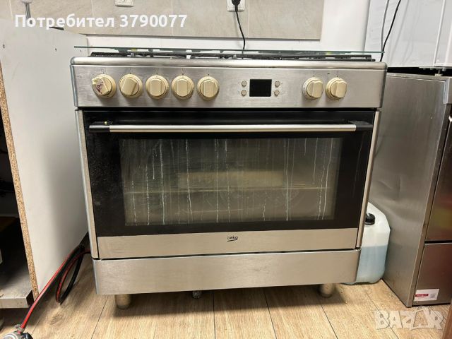Професионална кухненска печка , снимка 2 - Обзавеждане за заведение - 45766704