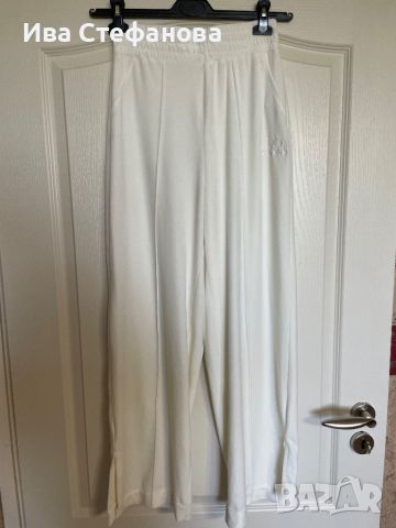 🤩 wow Ново висока талия  спортно елегантно бяло долнище панталон Bershka фин плюш широки крачоли, снимка 2 - Спортни екипи - 45221695