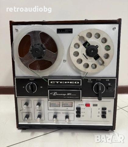Ретро стерео ролков магнетофон Юпитер 202, снимка 2 - Декове - 53396221