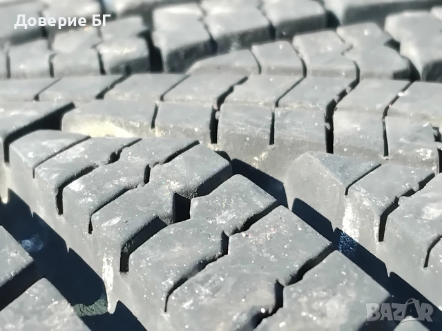 Гуми 215 55 17 Кумхо Kumho 2 броя. Нов внос. Не са нови!, снимка 2 - Гуми и джанти - 53728762