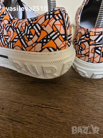 Burberry страхотни дамски сникърси кецове , снимка 5 - Кецове - 53893028