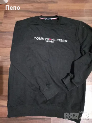 Блуза Tommy Hilfiger , снимка 1 - Блузи - 48655588