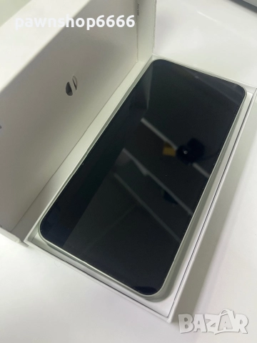 Samsung A36 с кутия и гаранция заключен от оператор