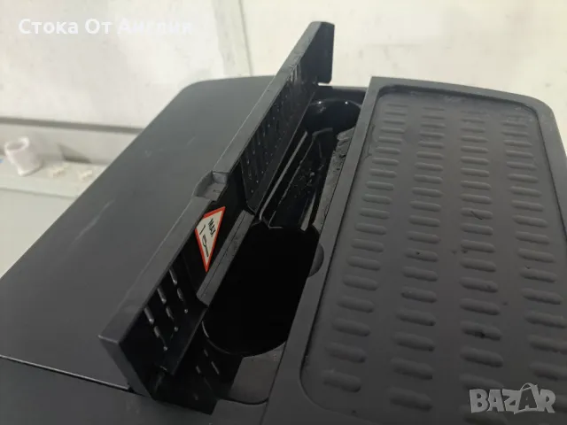 Кафемашина - Delonghi Magnifica, снимка 7 - Кафемашини - 49631382