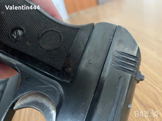 ПИСТОЛЕТ "ЧЗ - 27"  - кал. 7,65мм  -   ДЕАКТИВИРАН/ОБЕЗОПАСЕН.  , снимка 4 - Бойно оръжие - 53783385