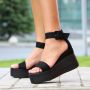 🔥Велурени черни дамски сандали на платформа🔥, снимка 1 - Сандали - 45552066