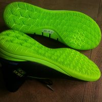 NIKE JR MERCURIAL X PROXIMO Kids Football Shoes Размер EUR 37,5 / UK 4,5 детски за футбол 150-14-S, снимка 13 - Детски маратонки - 45242421