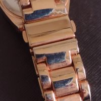 Метална верижка за дамски часовник красив стилен дизайн 44861, снимка 7 - Каишки за часовници - 45381348