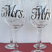 Стъклени чаши за вино с надпис , снимка 3 - Чаши - 44950684
