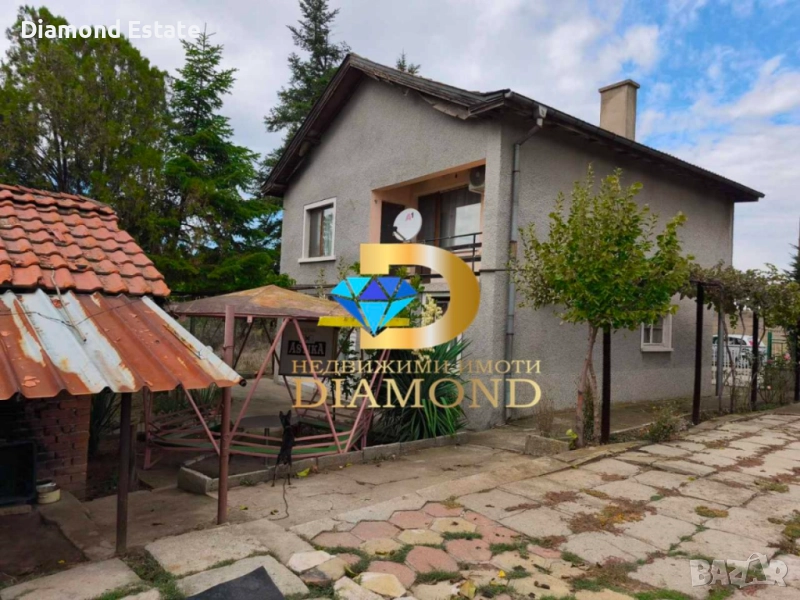 Триетажна къща в село Александрово, обл. Хасково, снимка 1