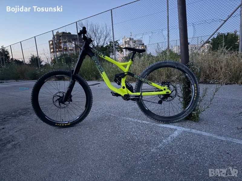 Commencal Supreme V3 , снимка 1