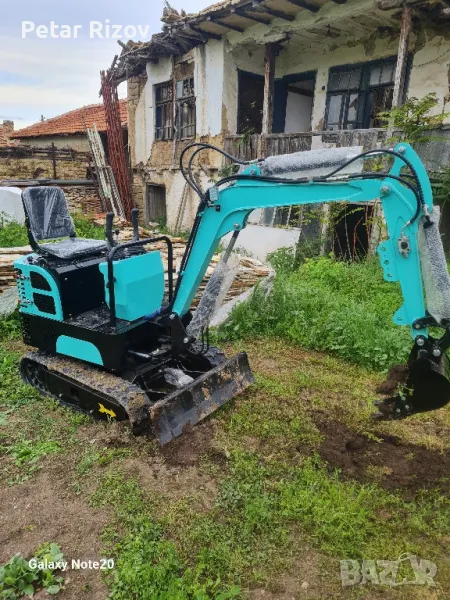 Услуги с Мини Багер 1 тон , снимка 1