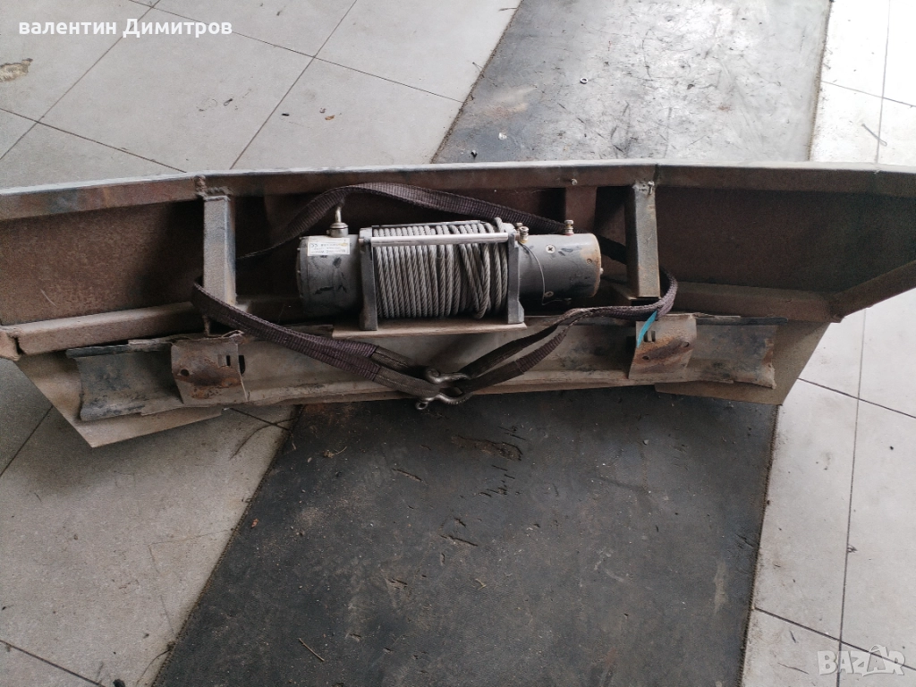 Броня с лебетка 13500lb, снимка 1