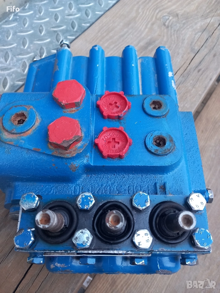 Разпределител Р 80 - 3/1 - 222, снимка 1