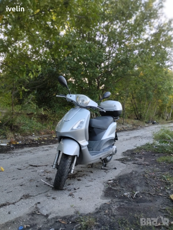 Скутер piaggio fly 125, снимка 1