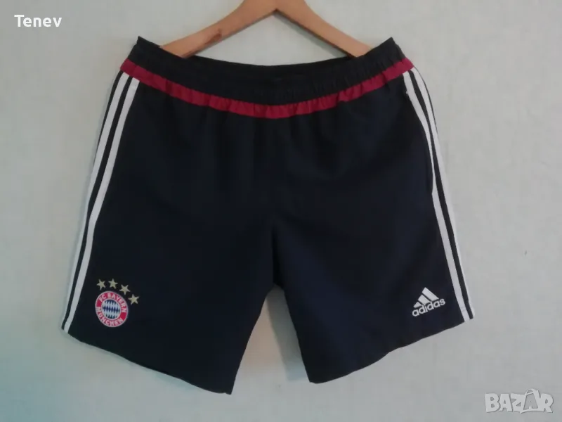 Bayern Munich Adidas оригинални къси гащи шорти с джобове с ципове Байерн Мюнхен размер М , снимка 1