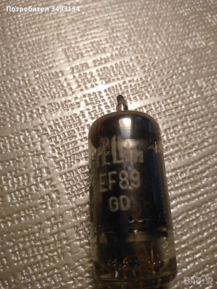 Радиолампа EF89, снимка 1
