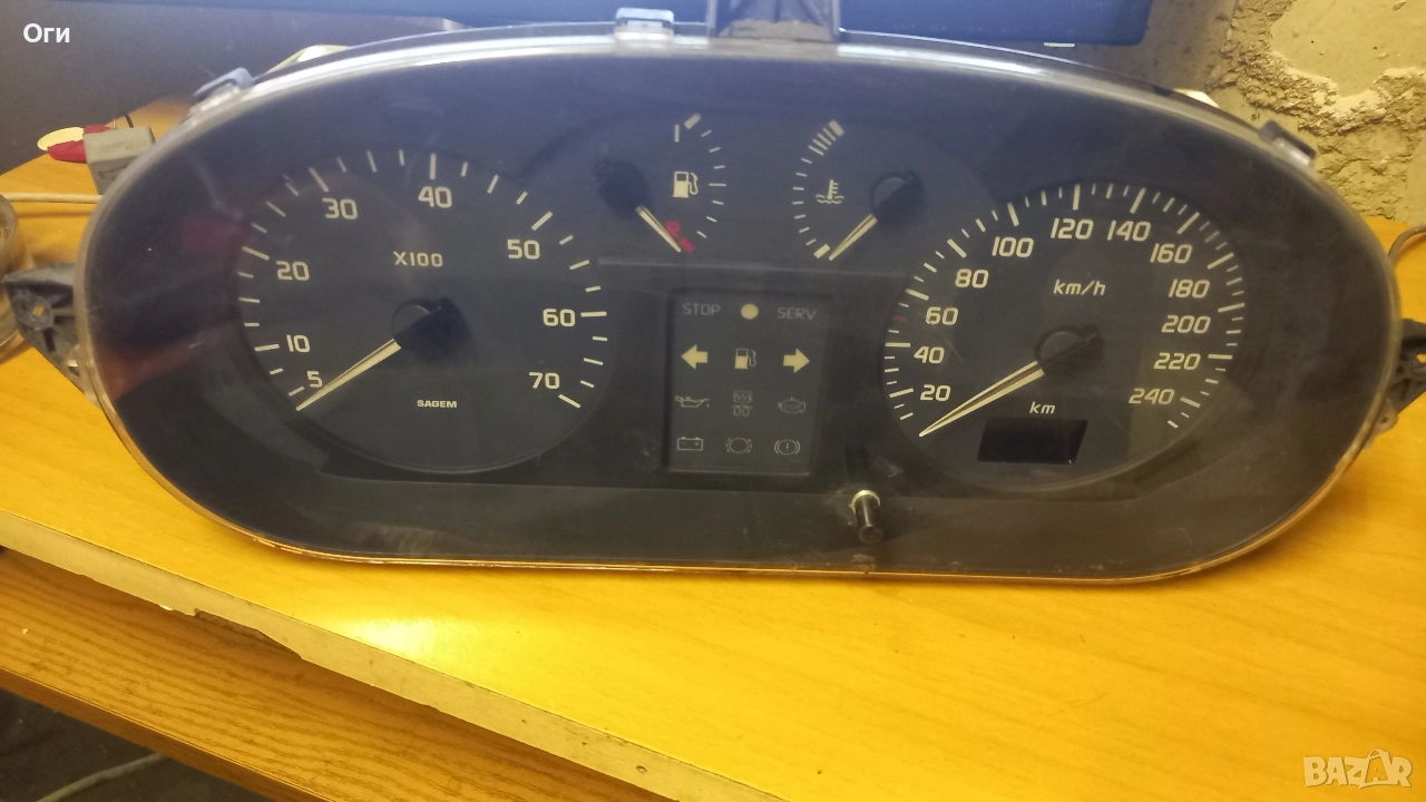 Километражно табло за Рено Меган Сценик P8200071820 1.6 16V Sagem, снимка 1