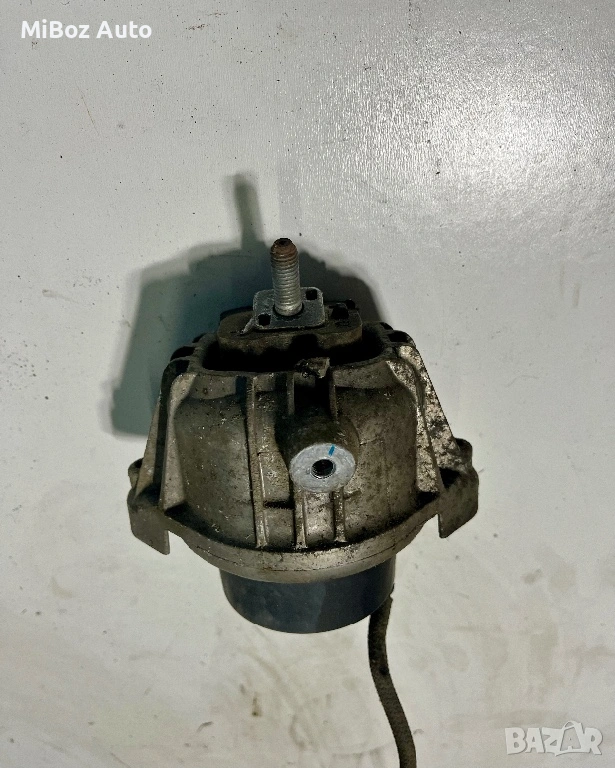 Тампон двигател БМВ E90 E91 E92 E93 BMW, снимка 1