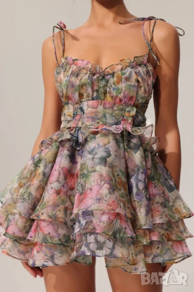 Прекрасна Дамска рокля, снимка 1