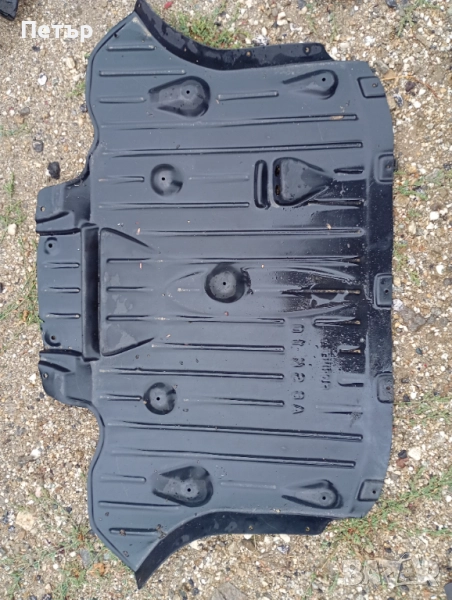 Кора под двигателя AUDI A8 D4 2009-2018г, снимка 1