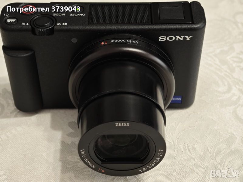 ФОТОАПАРАТ ЗА ВЛОГИНГ SONY ZV1, снимка 1