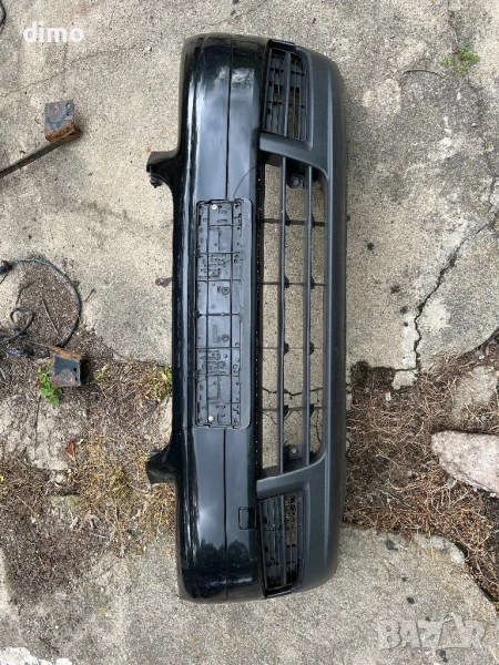 Предна броня VW Touran 2003-2006, снимка 1