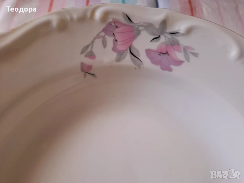 Барокови чинии  със златен кант., снимка 1