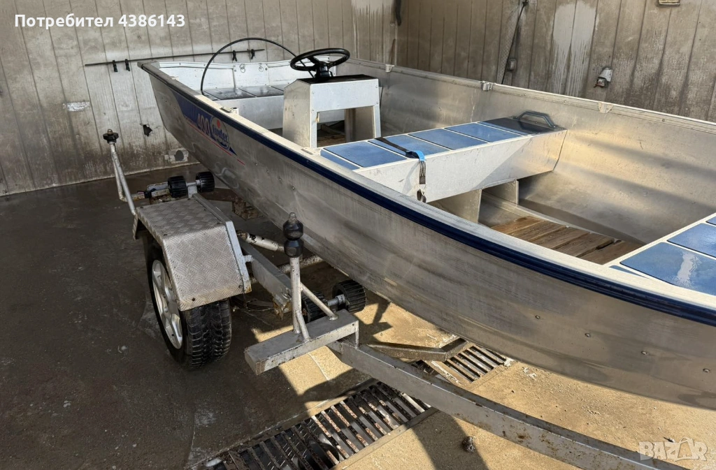 Продавам лодка Linder Sportsman 400 с колесар, снимка 1