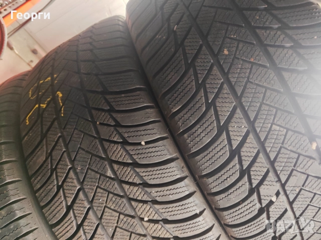 2бр.зимни гуми 235/45/20 Bridgestone, снимка 6 - Гуми и джанти - 52742650