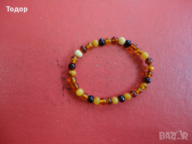 Страхотна гривна натурален кехлибар 3, снимка 8 - Гривни - 52663119