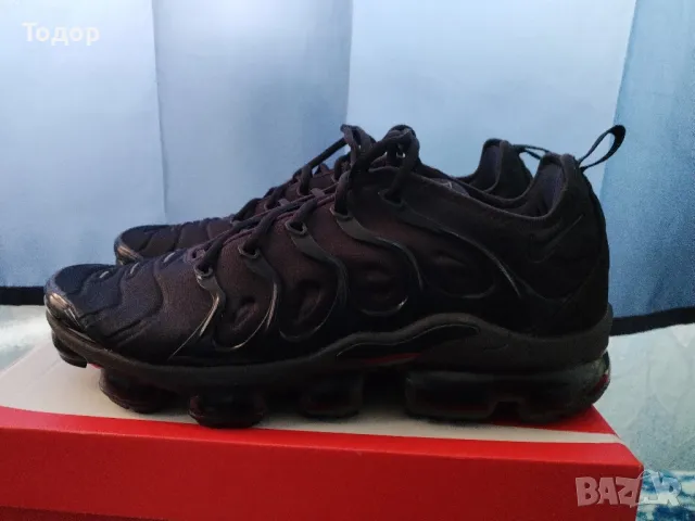 Nike Air Vapormax plus 46номер , снимка 2 - Маратонки - 49268013