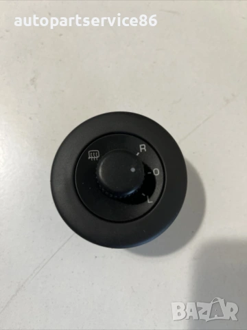 Бутон/ключ за огледало за Volkswagen Scirocco 2.0 Tfsi (2008) 1K8867256