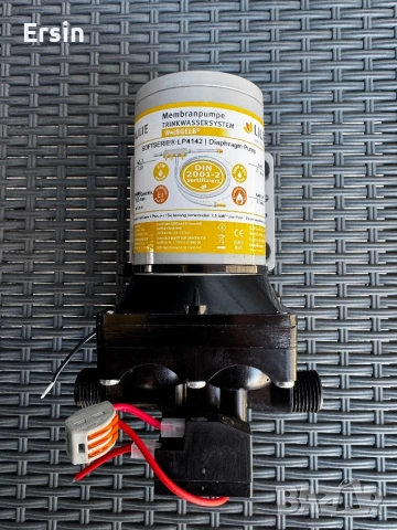 Хидрофорна помпа 2.1 bar , 11.3Л/мин. 12V ,5,0 A max LILIE SOFTSERIE  , снимка 2 - Къмпинг мебели - 53696027