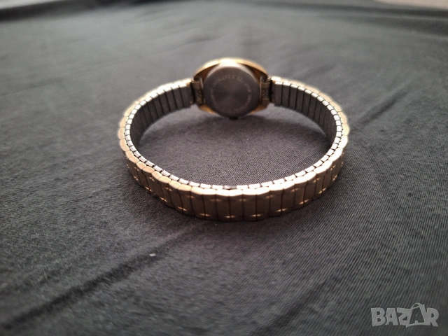 Позлатен дамки винтидж часовник GÜTHRA, снимка 11 - Дамски - 54014439