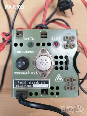 Ръчен генератор за ток , снимка 2 - Антикварни и старинни предмети - 53370800