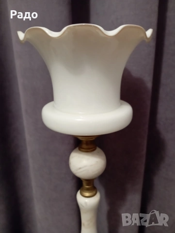 Комплект от две мраморни лампи с бели стъклени абажури, снимка 5 - Настолни лампи - 52772220